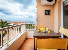 Cerca de la playa y cómodo by CABANA Rentals