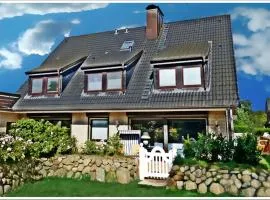 Appartement In Westerland Mit Großem Garten
