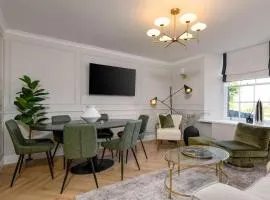 Emerald Suite, The Stirling Residence