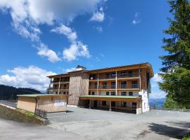 Urlaubsspaß am Nassfeld Ski-Wandern-Mountainbiken Hermagor，位于黑马戈尔的酒店