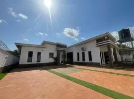 Kiscourt apartment