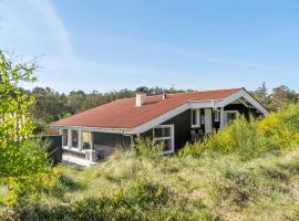 Beautiful Home In Thisted With Kitchen，位于齐斯泰兹的酒店
