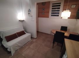 Vintage Appartement 1 Chambre，位于法兰西堡的酒店