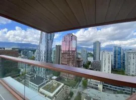 Brand New Luxury 1 bedroom Condo in Downtown Vancouver