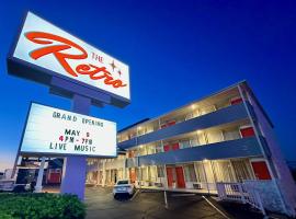 The Retro Hotel，位于布兰森的酒店