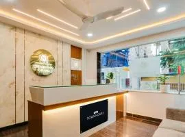 Super Townhouse Sri Nirvana Grand