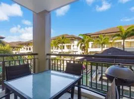 228 Santai- Pool View Studio Apartment by uHoliday
