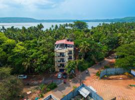 Helloworld Riverbank Inn，位于莫尔吉姆的酒店