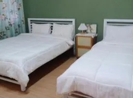 Private house Large bed1