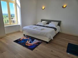 Le BUREAU，位于Saint-Mars-sur-la-Futaie的酒店