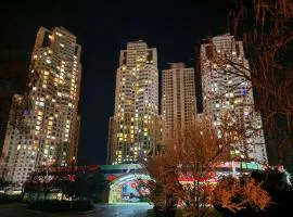 36th floor Sky city app Free parking