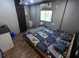 Hallimane Farmstay，位于马尼帕尔的酒店