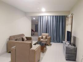 Golden sand 2 bhk，位于那格浦尔的酒店