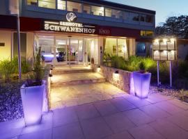 Seehotel Schwanenhof，位于默尔恩的酒店