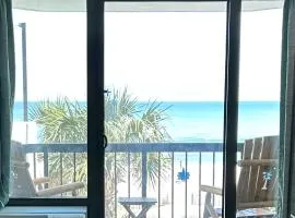 Flip Flop at Compass Cove