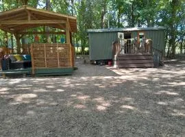 Little Greenwood Shepherd Hut