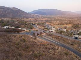 巴库蓬布什旅馆，位于勒迪格的酒店