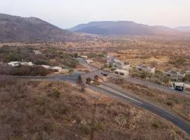 巴库蓬布什旅馆