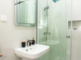 villa Toscana luxe GRA port Harcourt，位于哈科特港的酒店