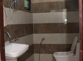 Rupalii home stay，位于乔斯希马特的酒店