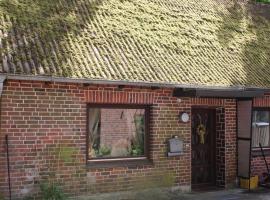 Gemütliche Ferienwohnung mit eigenem Garten auf dem Lohoff，位于施内沃丁根的酒店