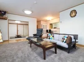 Relax House Misato
