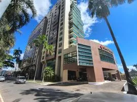 Flat particular com varanda, garagem e wi-fi no Hotel Grand Mercure