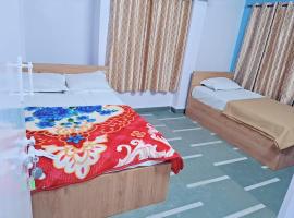 Mangallam Guest House，位于浦那的酒店
