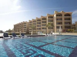Selena Beach Resort - Premium Suites