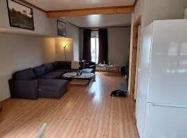 Storgata 78, Leknes sentrum