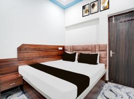 Hotel O Singh Shab，位于奥拉奇哈的酒店