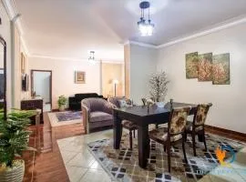 Spacious & Stunning 3 bedroom apartment !