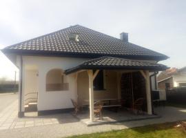 Noclegi Sarzyna 183 staroniowska，位于Nowa Sarzyna的酒店