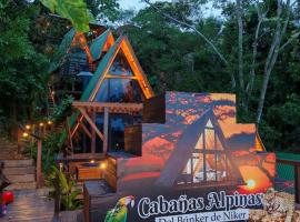 Bunker de niker，位于马尔多纳多港的带停车场的酒店