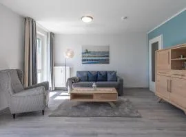 Ferienwohnung Ostseesonne mit Balkon - direkt an der Ostsee gelegen