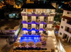 Monel Hotel，位于卡萨米尔的酒店