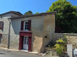 La Maison du Tourniquet，位于德罗讷河畔欧布泰尔的酒店