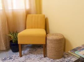 Cozy Coconut，位于East End Village的酒店