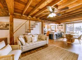 Hot Tub and Watercrafts Lakefront Catskills Getaway