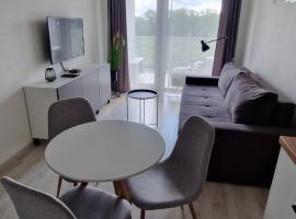 SkyFlat Bratislava-New Apartment near Airport Free Parking