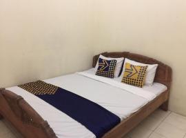 SPOT ON 94042 Homestay Rungkut Syariah