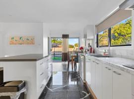 Spacious Wyong Getaway，位于怀昂的酒店