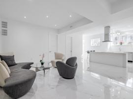 Comfortable Room in Toronto next to Yorkdale mall，位于多伦多的酒店