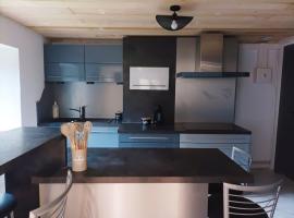 Le refuge de la source，位于比桑的酒店