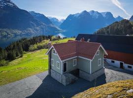 Tømmerhuset på Brekketunet，位于史特林的滑雪度假村