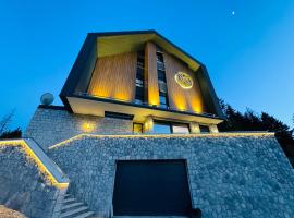 Hotel Rezident，位于扎布利亚克的酒店