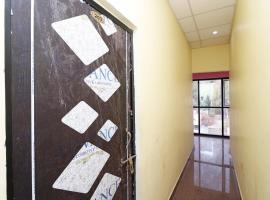 Hotel O SHRI RAM Homestay，位于哈尔德瓦尼的酒店