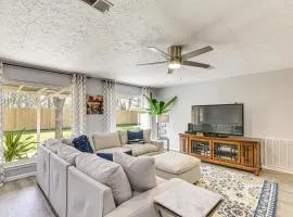 6 Mi to Clear Lake Family Home with Patio and Yard