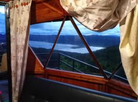Glampin la esperanza，位于瓜塔维塔的豪华帐篷