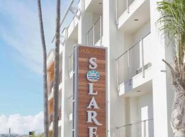 Hotel Solarena，位于纽波特海滩的酒店